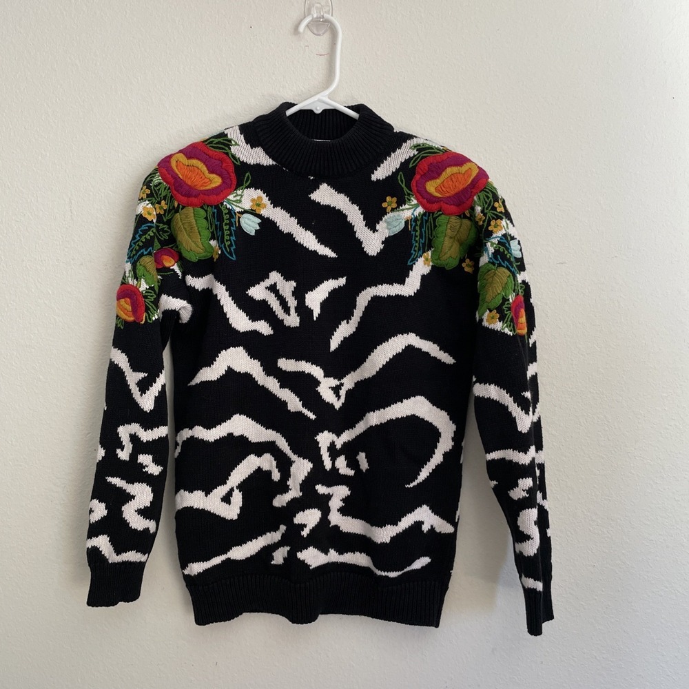 VTG OUTLANDER Sweater Womens S Black Embroidered Knit Pullover Floral Y2K Cottag